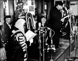 Who became President after Iskander Mirza? 3 ayub khan oath taking ceremony