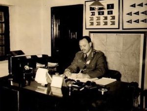 Who imposed the first martial law in Pakistan? 2 who imposed the first martial law in pakistan