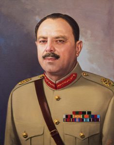 Who was the first Muslim army chief of Pakistan? 2 FIRST MUSLIM ARMY CHIEF