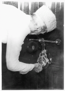 Who was the first woman governor of the State Bank of Pakistan? 4 quaid opening sbp