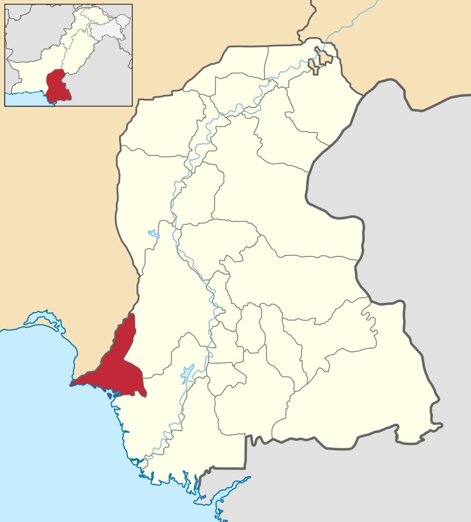 Which is the smallest tehsil in Sindh Pakistan? 2 smallest division of sindh by area