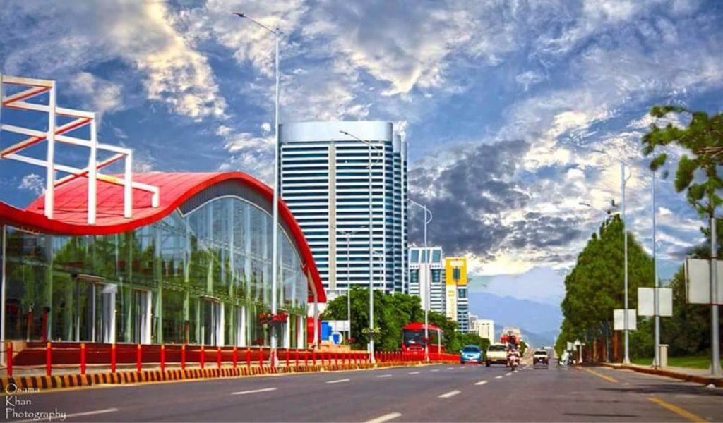 Which city is called city of Beauty in Pakistan? 2 Islamabad